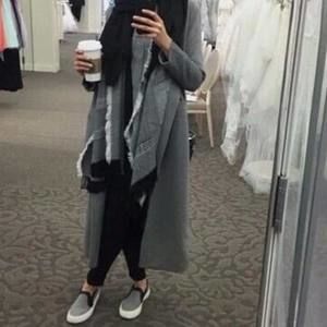 Meet your Posher, Mani